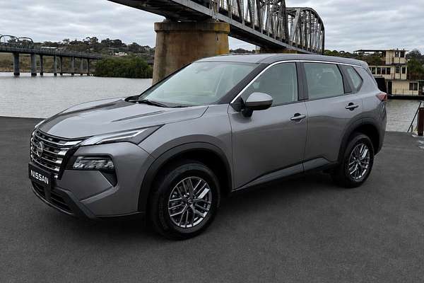 2026 Nissan X-TRAIL ST T33