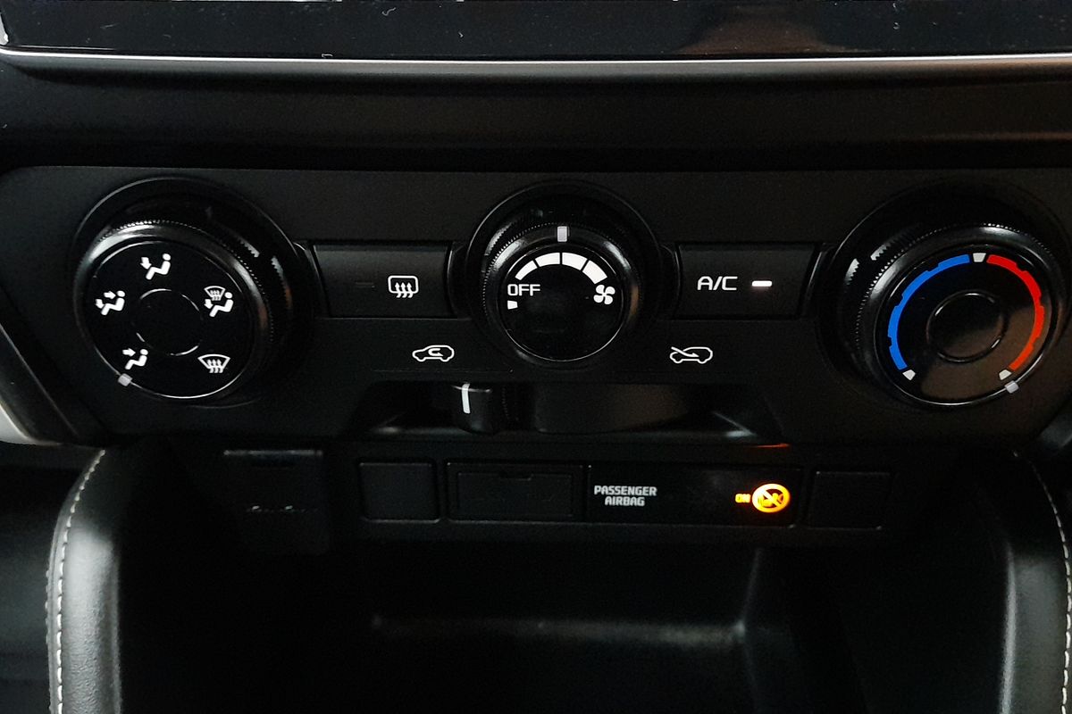 2023 Isuzu MU-X LS-M