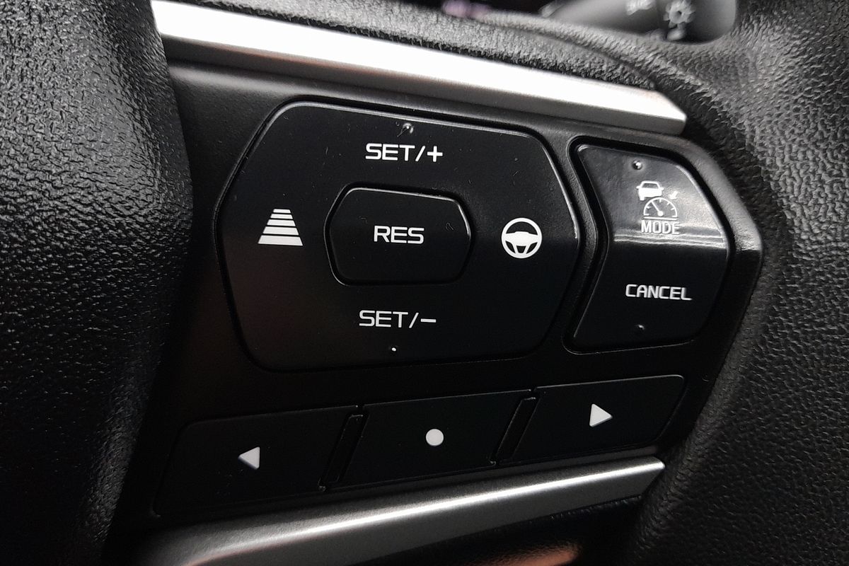 2023 Isuzu MU-X LS-M