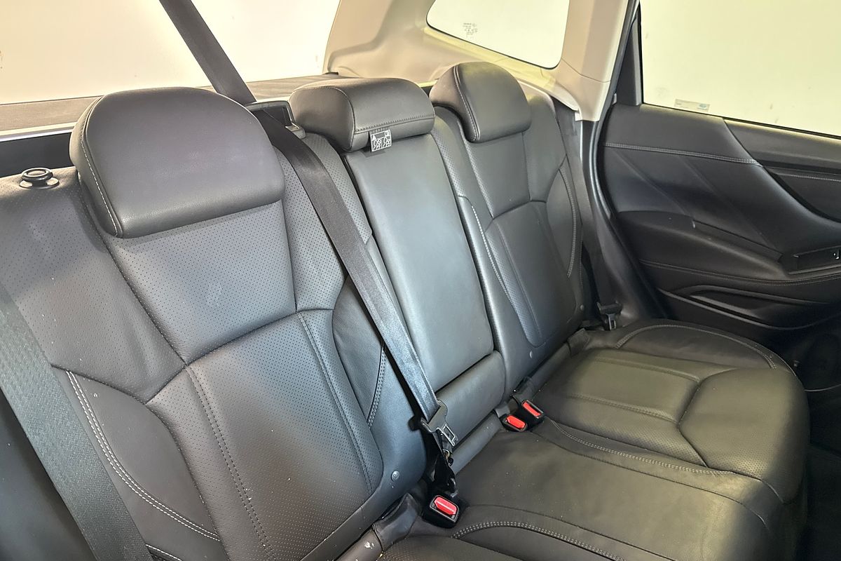 2019 Subaru Forester 2.5i-S S5