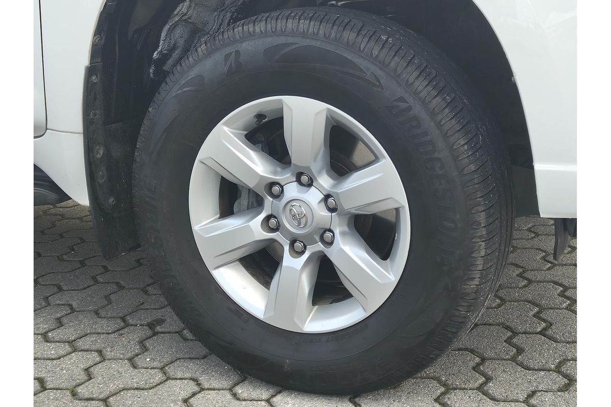 2017 Toyota Landcruiser Prado GXL GDJ150R