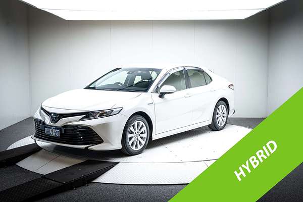 2020 Toyota Camry Ascent AXVH70R