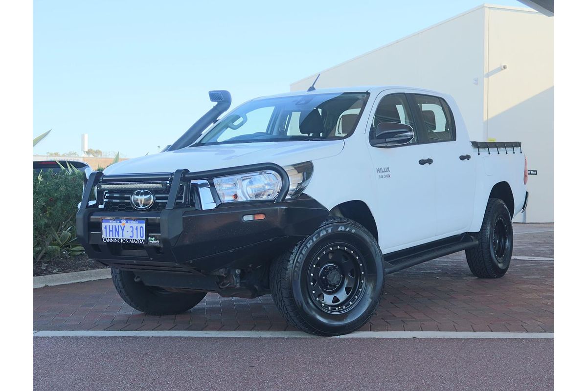 2020 Toyota Hilux SR GUN126R 4X4