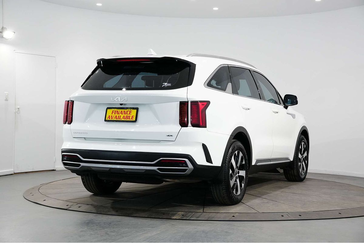 2023 Kia Sorento Sport MQ4