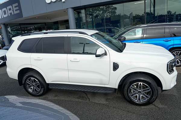 2024 Ford Everest Trend 2.0L thumb-3