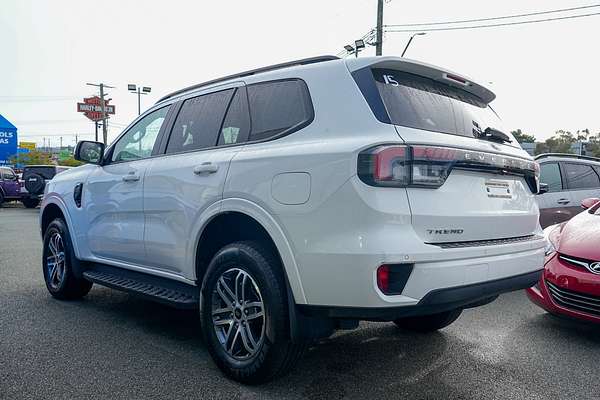 2024 Ford Everest Trend 2.0L thumb-5