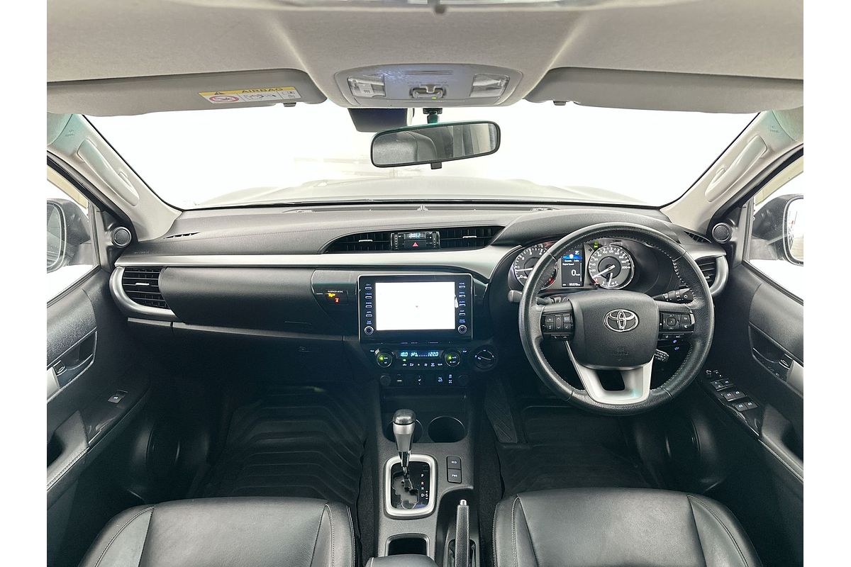 2022 Toyota Hilux SR5 GUN126R 4X4