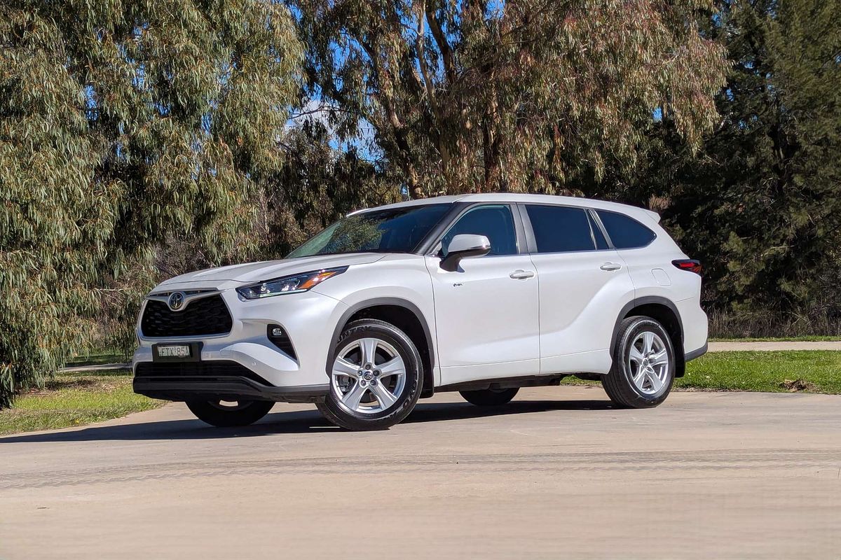 2025 Toyota Kluger GX AXUH78R
