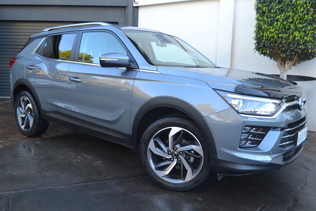 2023 KGM Korando Ultimate C300