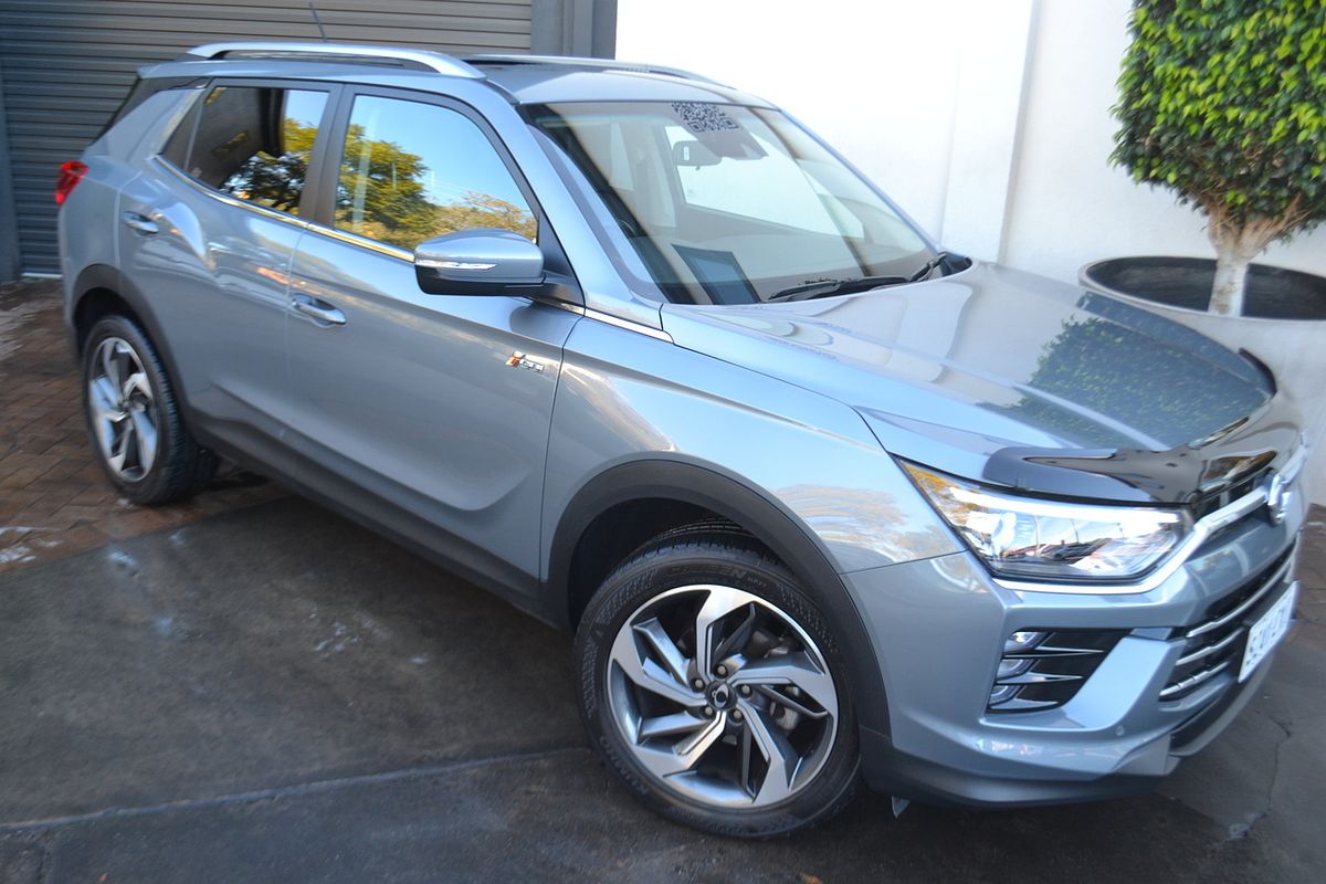 2023 KGM Korando Ultimate C300