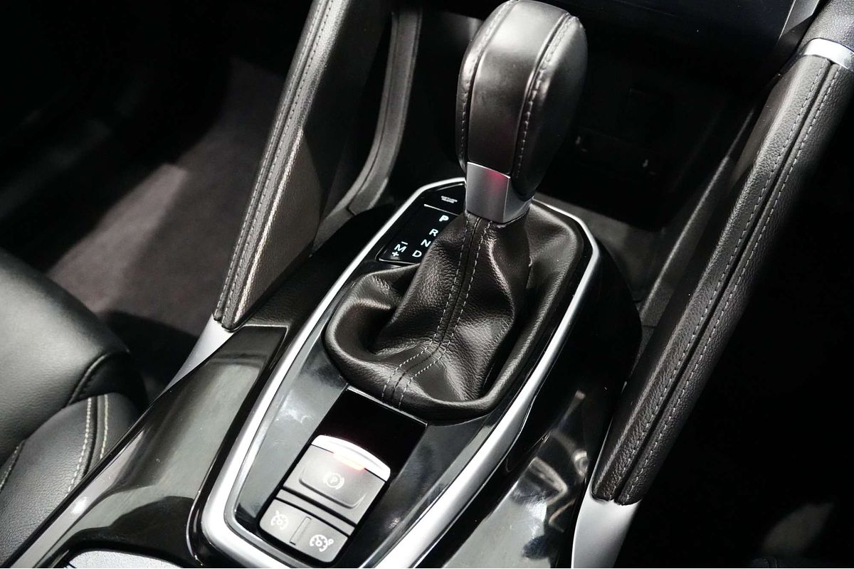 2020 Renault Koleos Black Edition HZG
