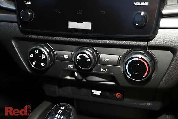 2026 Mazda BT-50 XT TF Rear Wheel Drive thumb-9