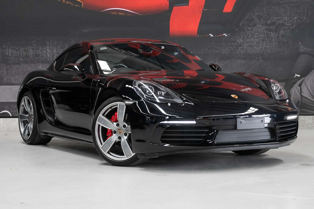 2017 Porsche 718 Cayman S 982