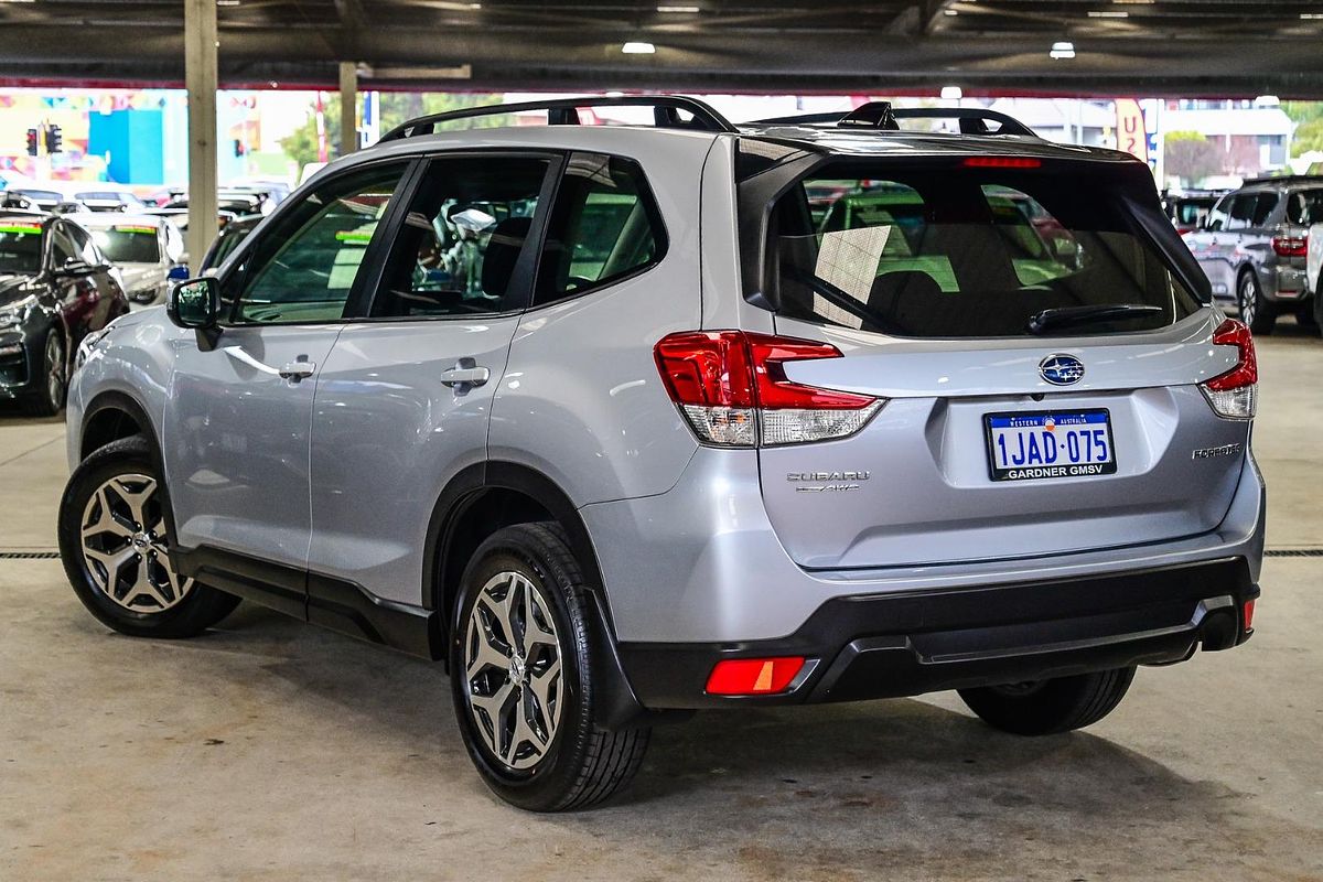 2025 Subaru Forester 2.5i S5