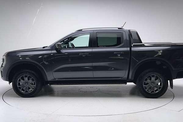 2023 Ford Ranger Wildtrak 4X4 3.0L thumb-4