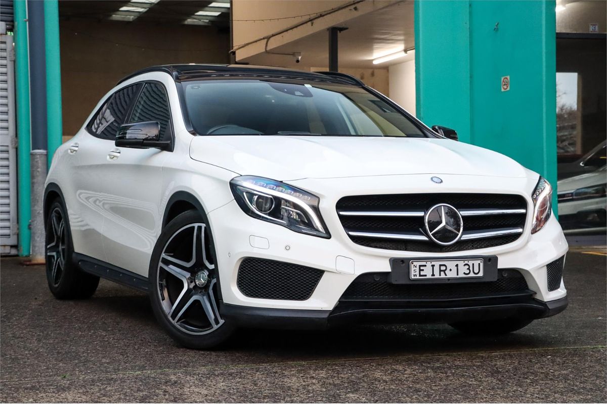 2015 Mercedes-Benz GLA-Class GLA250 X156