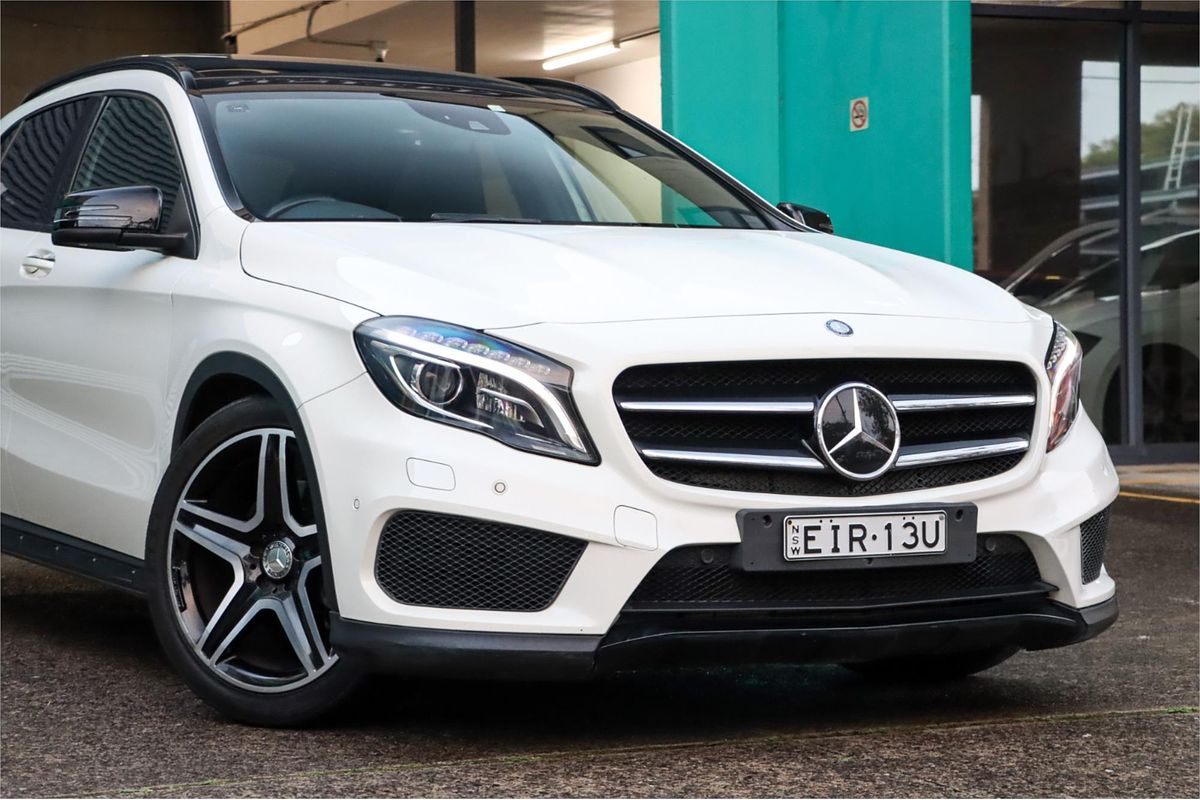2015 Mercedes-Benz GLA-Class GLA250 X156