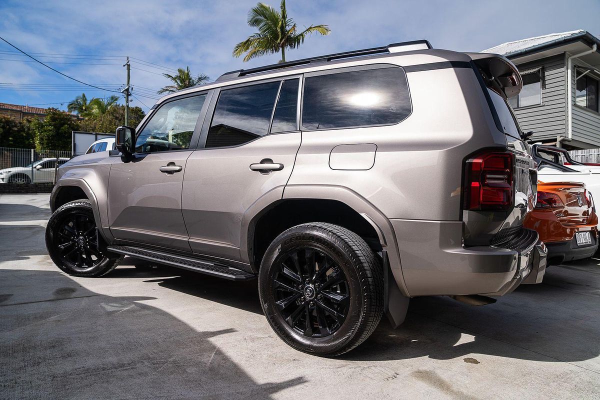 2025 Toyota Landcruiser Prado Kakadu GDJ251R