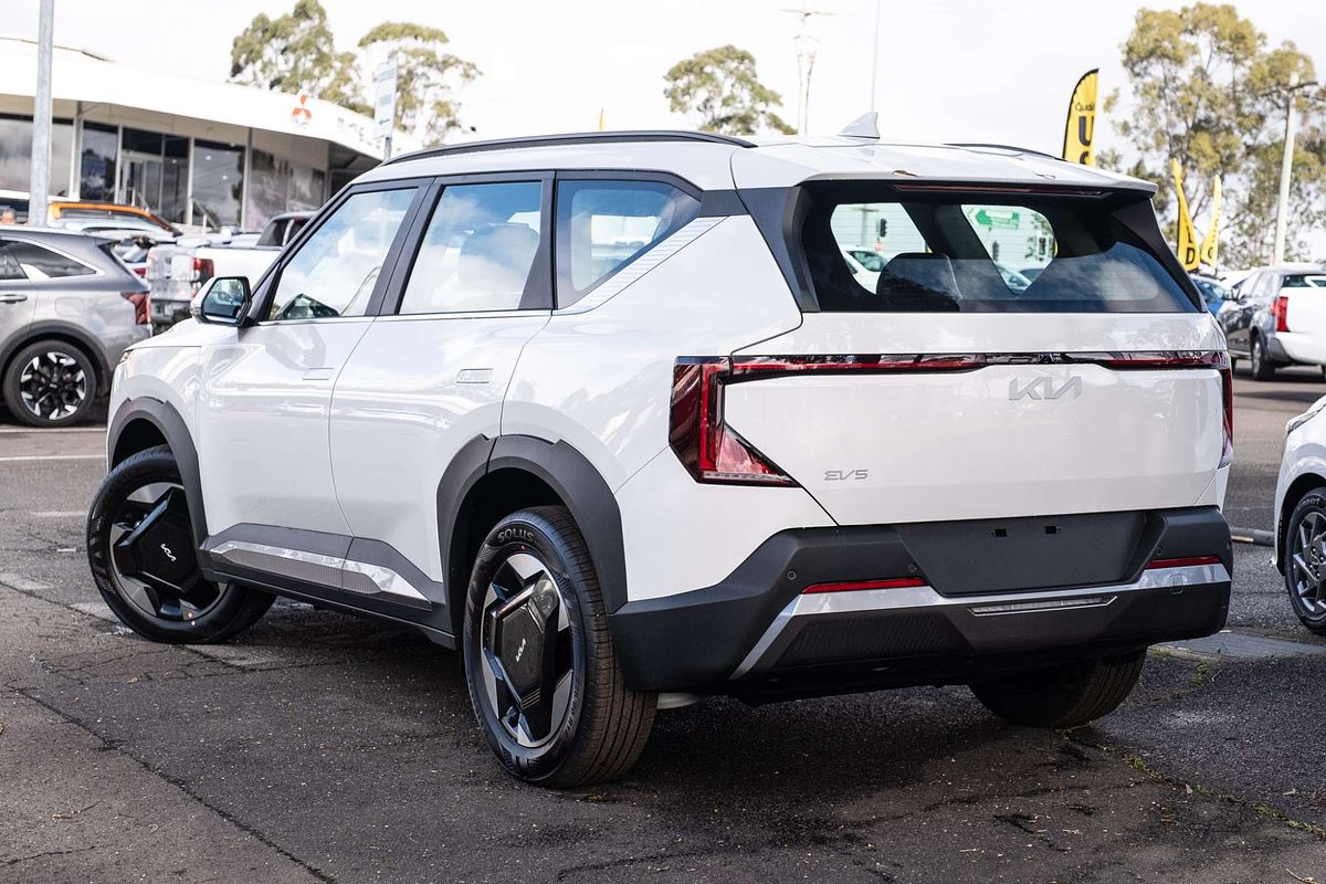 2026 Kia EV5 Air Standard Range OVc