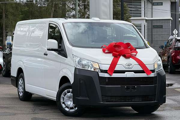 2023 Toyota Hiace GDH300R LWB