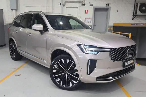 2024 Volvo XC90 Ultra B5 Bright