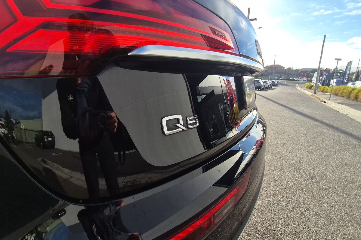 2021 Audi Q5 40 TDI FY