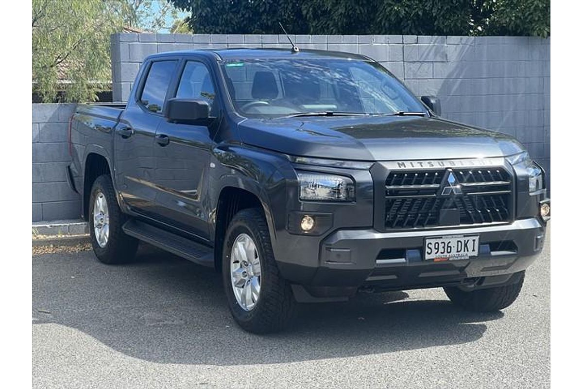 2025 Mitsubishi Triton GLX+ MV 4X4