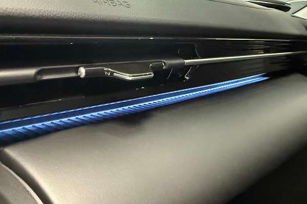 2026 Geely Starray EM-i Inspire Extended Range P145 thumb-11