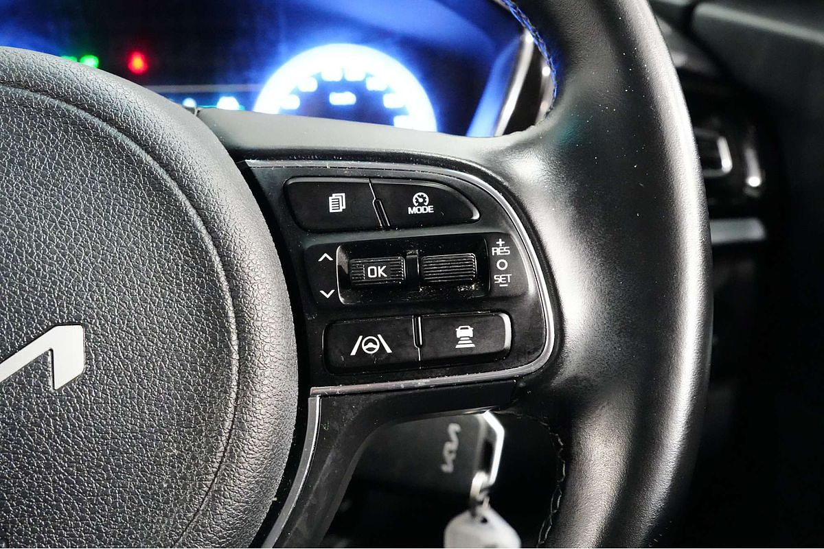 2021 Kia Niro Hybrid Sport DE
