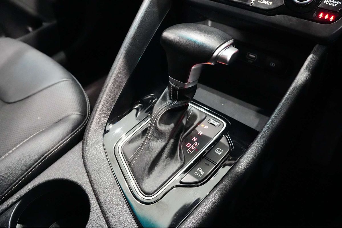 2021 Kia Niro Hybrid Sport DE