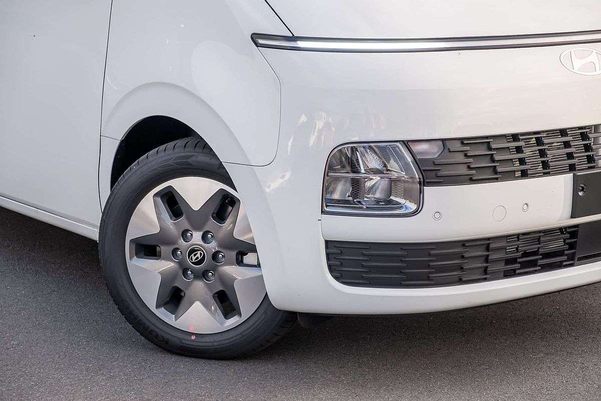 2026 Hyundai STARIA US4.V4