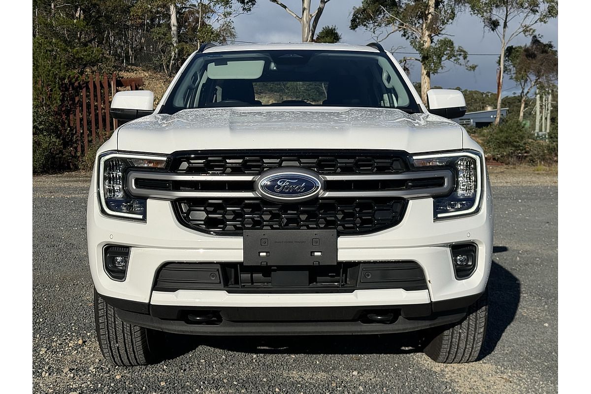 2025 Ford Everest Ambiente 2.0L