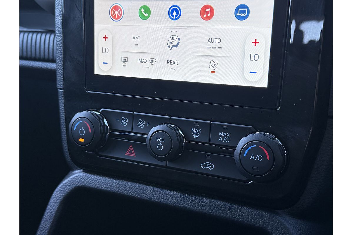 2025 Ford Everest Ambiente 2.0L