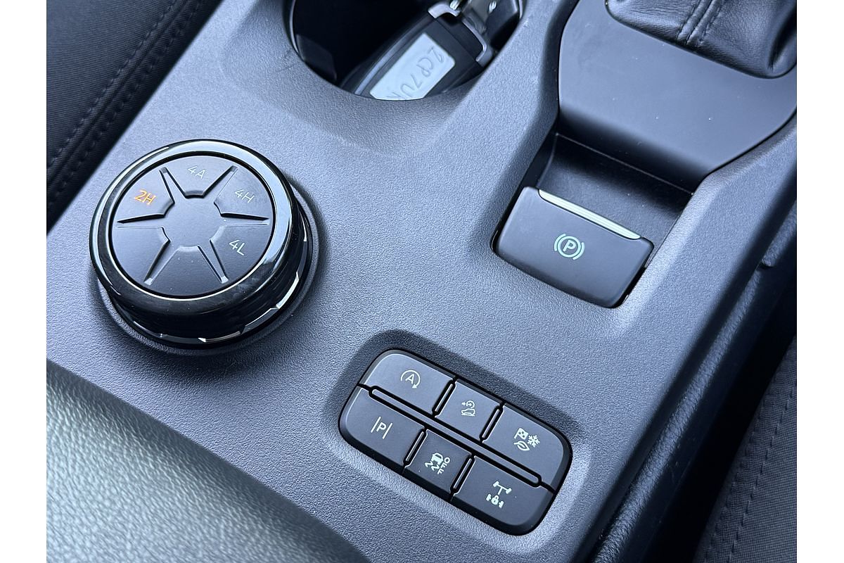 2025 Ford Everest Ambiente 2.0L