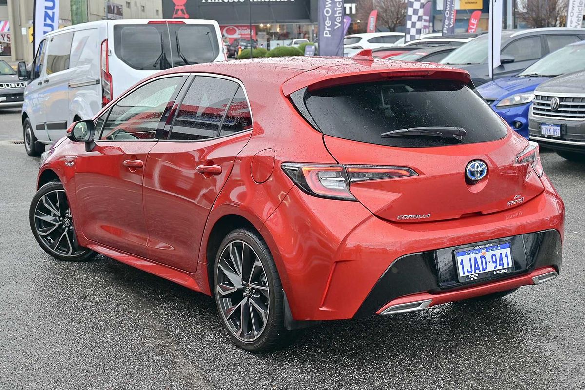2019 Toyota Corolla ZR Hybrid ZWE211R