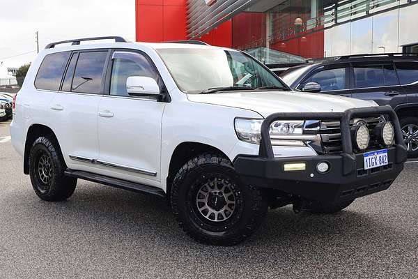 2017 Toyota Landcruiser Sahara VDJ200R