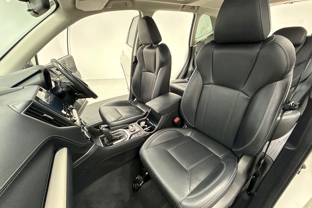 2022 Subaru Forester 2.5i-S S5