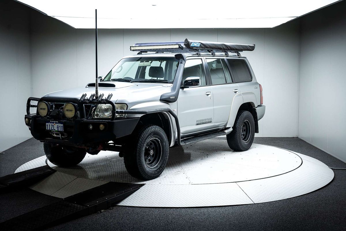 2012 Nissan Patrol ST GU 8