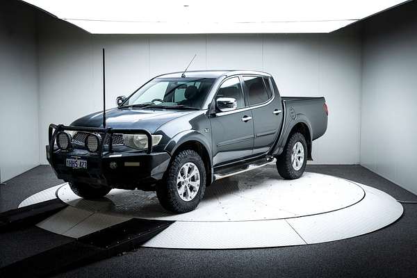 2013 Mitsubishi Triton GLX-R MN 4X4