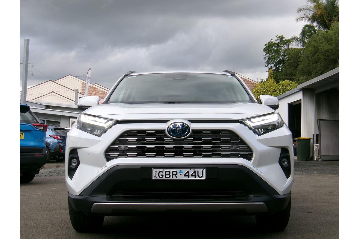 2024 Toyota RAV4 GXL AXAH52R