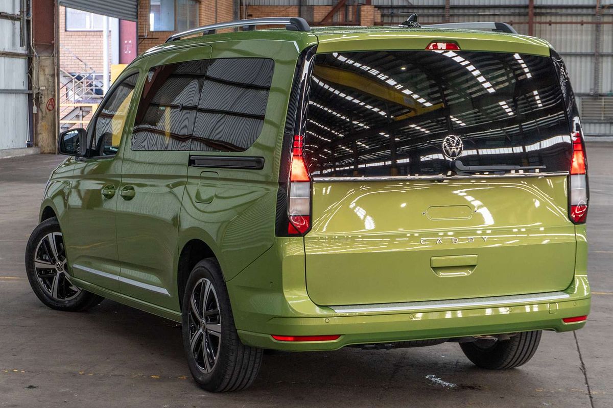 2025 Volkswagen Caddy TSI220 Life 5 LWB