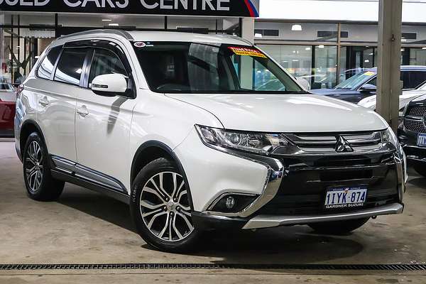 2017 Mitsubishi Outlander LS Safety Pack ZK