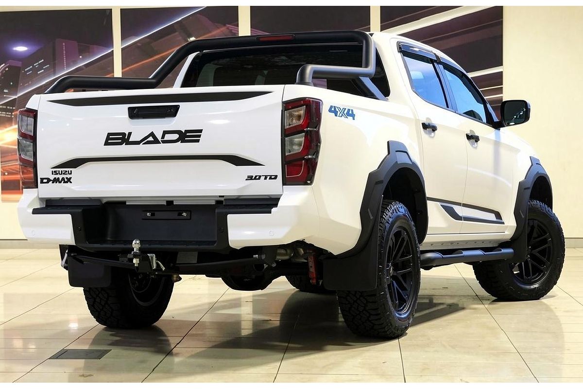 2026 Isuzu D-MAX BLADE 4X4 image 11