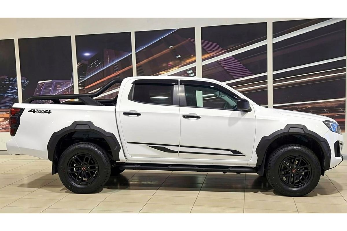 2026 Isuzu D-MAX BLADE 4X4 image 13