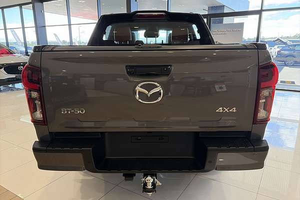 2026 Mazda BT-50 SP TF 4X4 thumb-10