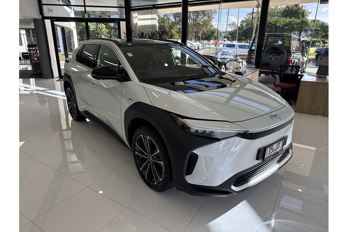 2023 Toyota bZ4X YEAM15R