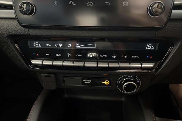 2026 Mazda BT-50 SP TF 4X4 thumb-28