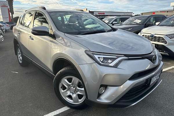 2018 Toyota RAV4 GX ASA44R