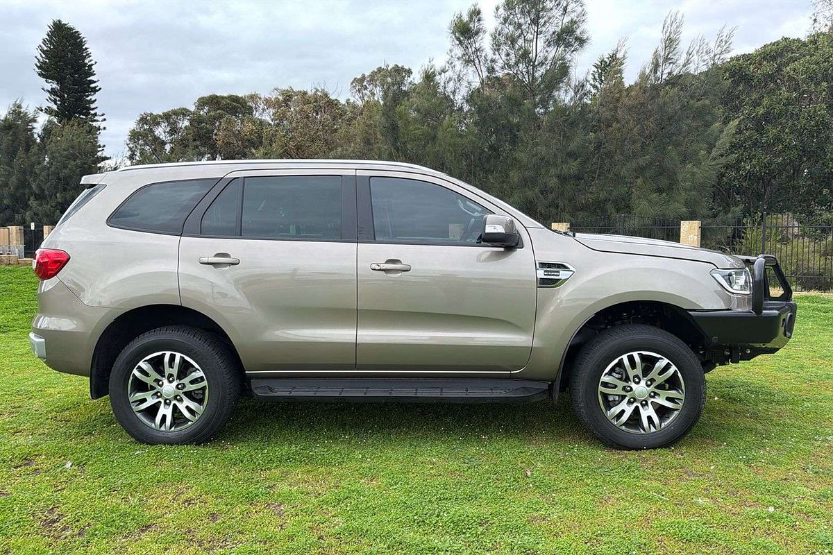 2022 Ford Everest Trend UA II 2.0L