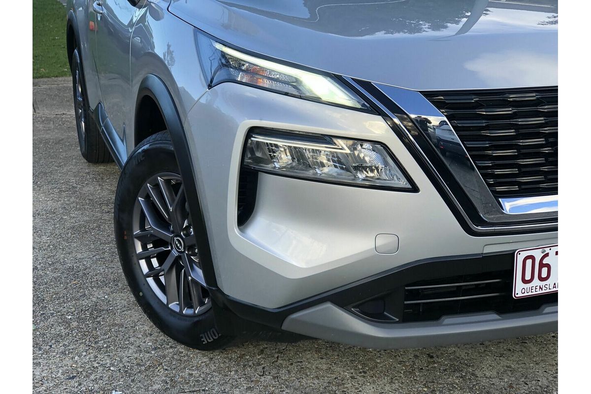 2024 Nissan X-TRAIL ST T33